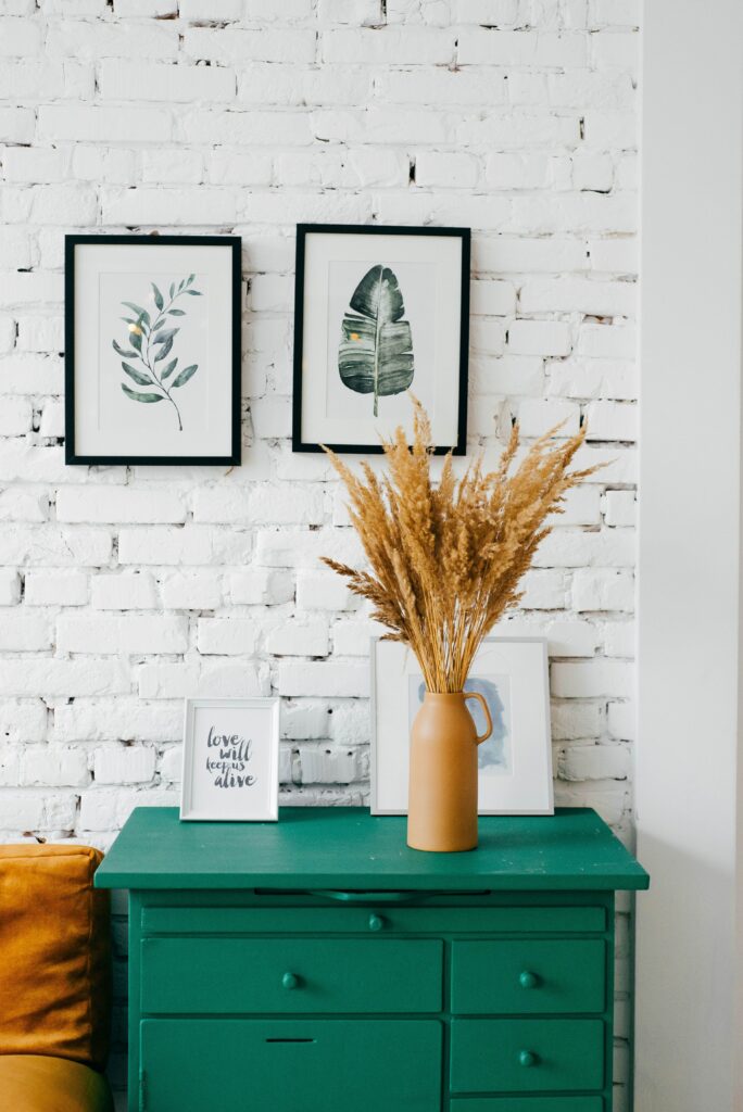 Wall paintings | Carpet Mart